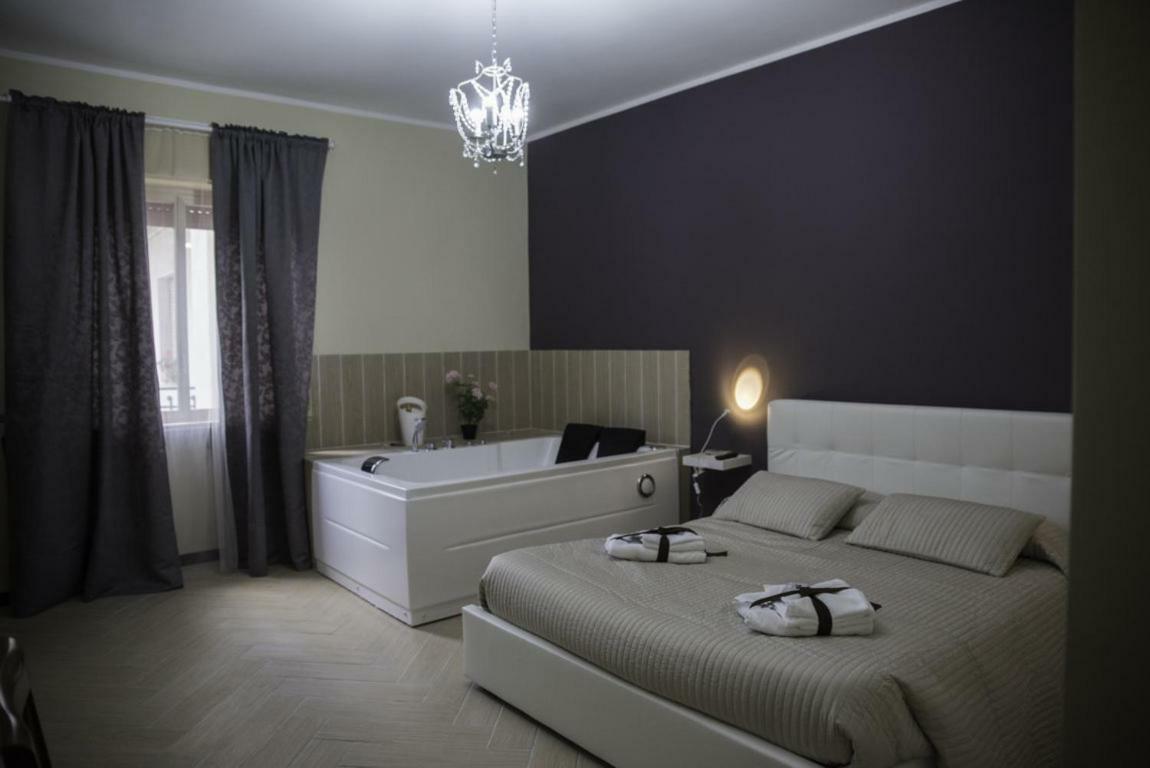 Il Centro Short Lets Hotel Valguarnera Caropepe Buitenkant foto